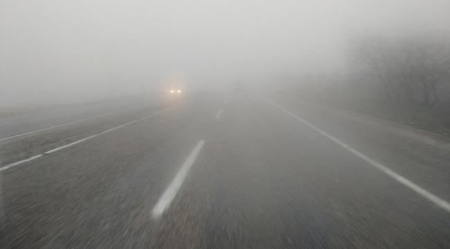 Yavuzeli'nde sis hayatı olumsuz etkiliyor