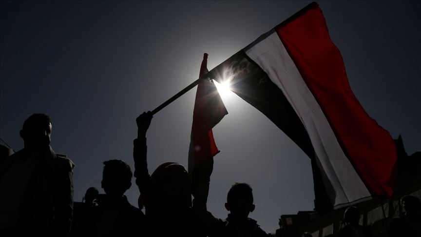 Yemen'de yeni hükümet başarılı olacak mı, yoksa öncekilerin akıbetini mi paylaşacak?
