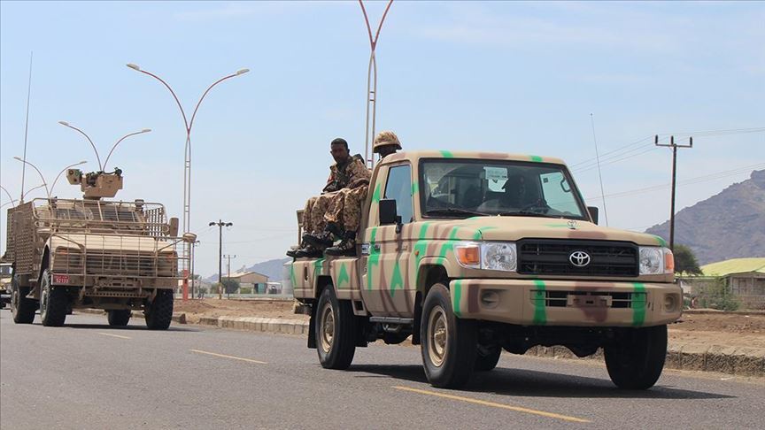 Yemen’deki BAE destekli Güney Geçiş Konseyi Sokotra’da askeri kışla inşa etti