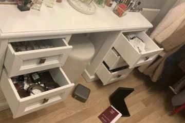 Yeni evlenen &ccedil;iftin evine giren hırsız, 450 bin lira değerinde ziynet eşyası &ccedil;aldı