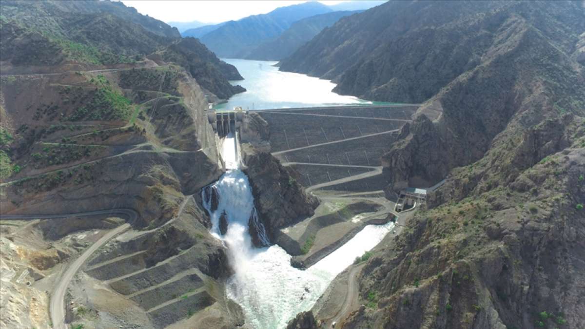 Yeni HES barajlarıyla Doğu Anadolu'ya enerji akmaya devam edecek