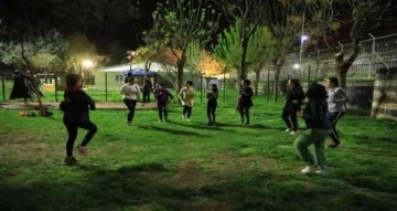 Yenişehir Belediyesinden vatandaşlara iftar sonrası spor eğitimi