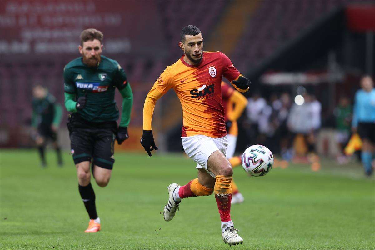 Yönetimi eleştiren sözleri sonrası Galatasaray Belhanda'yı kadro dışı bırakabilir