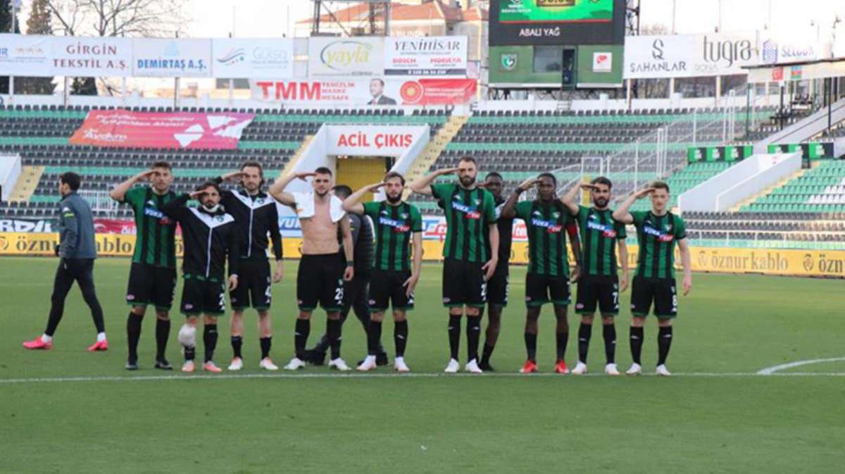 Yukatel Denizlispor sahasında Yeni Malatyaspor'u 3-2 yendi