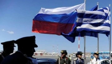 Yunanistan'ın istenmeyen kişi ilan ettiği Rus diplomatlarla ilgili yeni iddialar