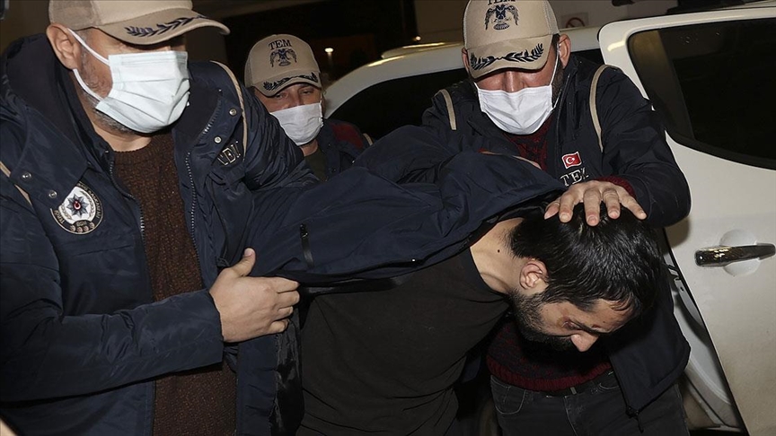 Yurt dışına kaçarken yakalanan DHKP-C'li avukat Aytaç Ünsal tutuklandı