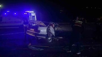 Zonguldak’ta feci kazada otomobil ikiye bölündü: 1 ölü, 5 yaralı