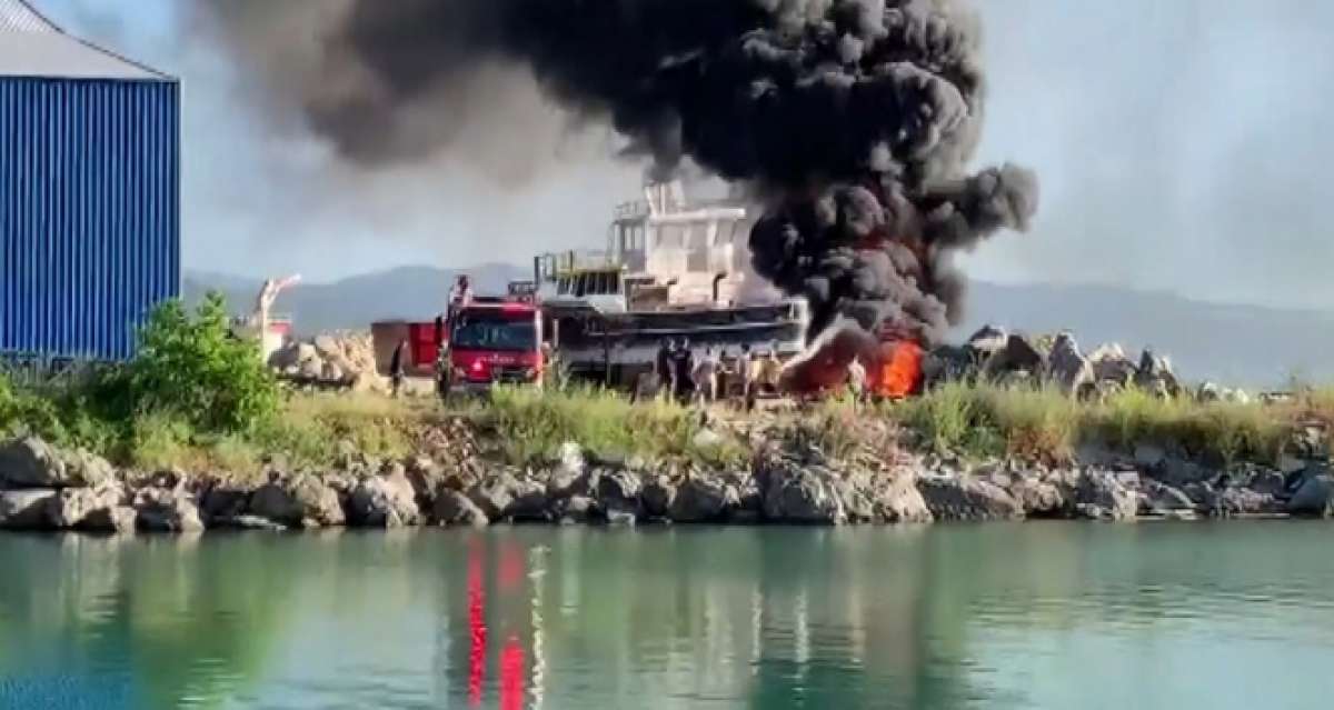 Zonguldak'ta tersanede yangın
